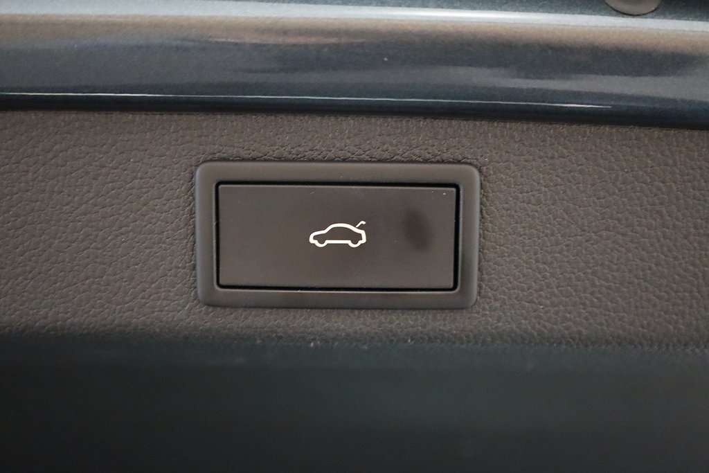 Skoda Superb iV Kombi 1,4 Plug-in Hybrid Business Edition 2021