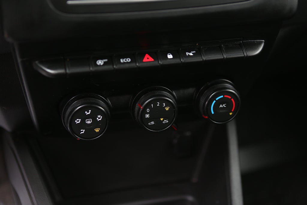 Dacia Duster 1,0 TCe 91hk Bluetooth Farthållare P-sensorer 2021