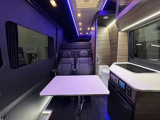 Transportbil - Skåp Volkswagen Crafter 177HK AUT CROSSBUSS 5 av 27