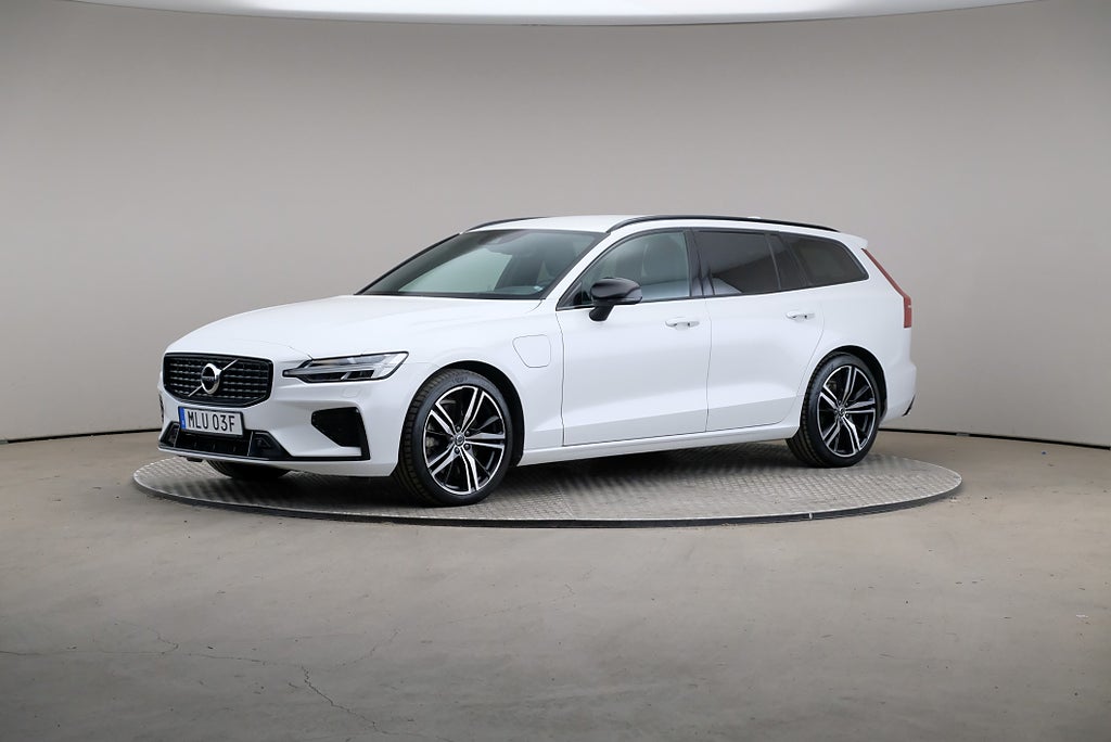 Volvo V60 T6 Recharge 350 AWD R-Design VOC Navi Pro Kamera