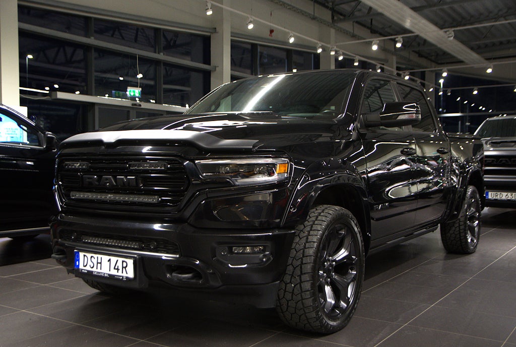 Dodge RAM 1500 Crew Cab LIMITED NIGHT 5.7 V8 LÅG SKATT LOCK Carven