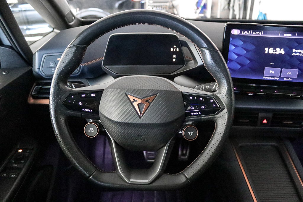 Cupra Born e-boost Panorama HuD Massage Beats-Audio Värmare 231hk