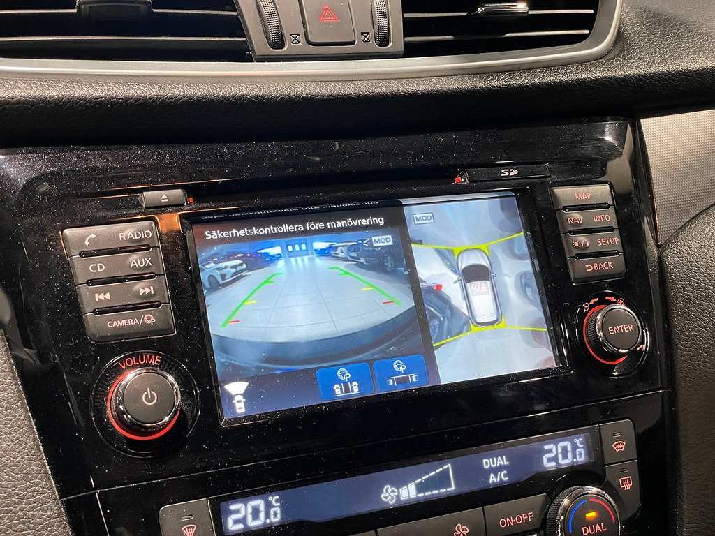 Nissan Qashqai 1.2 DIG-T Tekna Design Pano Aut 2018