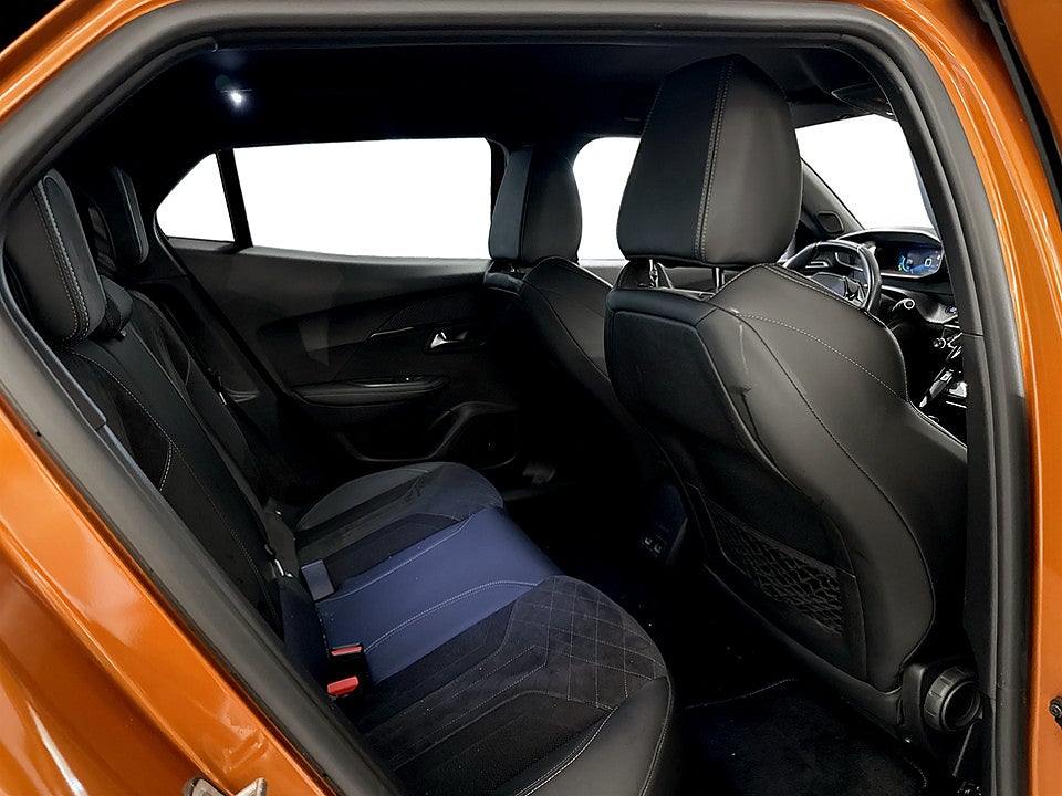 Bild på Peugeot E-2008 GT 50kWh 136hk Aut B-KAMERA CARPLAY