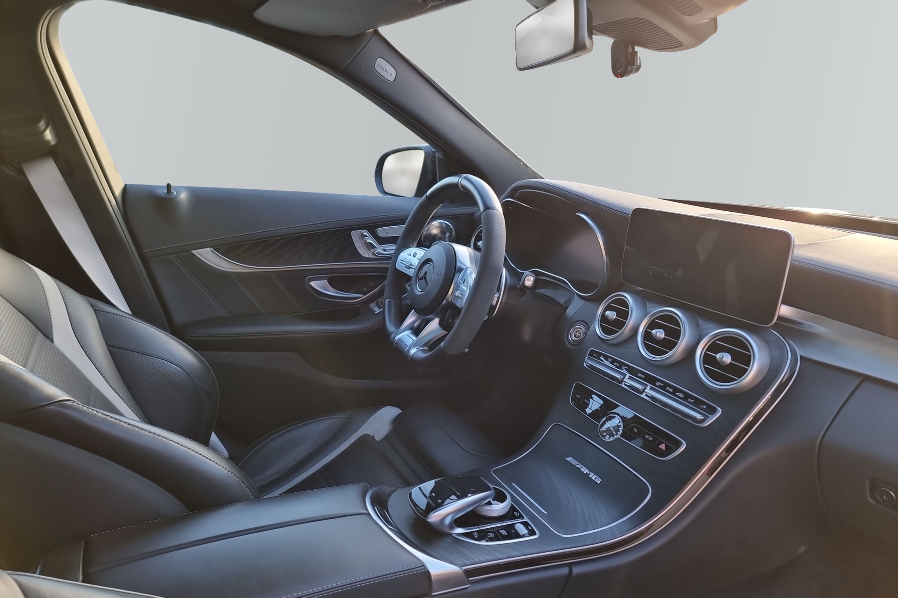 Mercedes-Benz C 63 AMG T 2020, photo 7/28