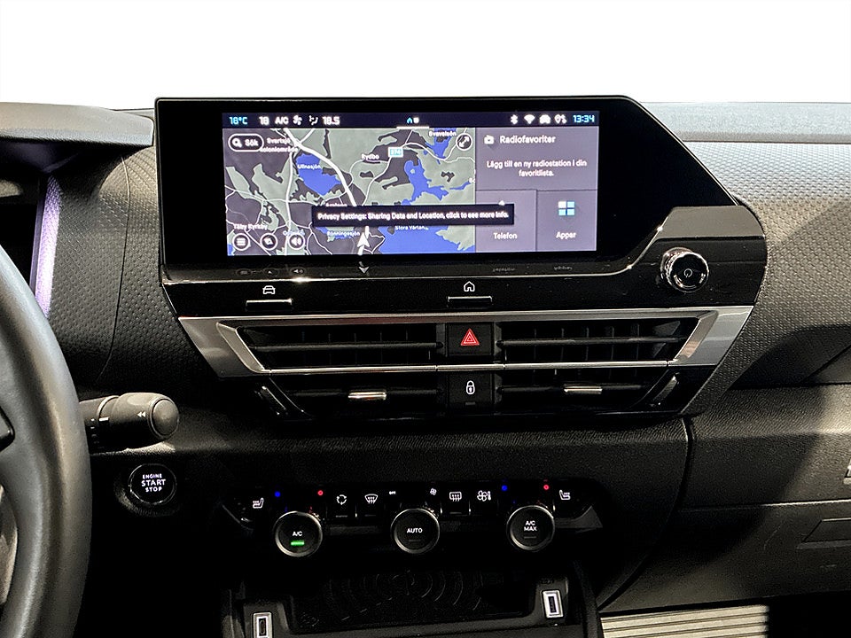 Bild på Citroen C4 Shine 1.2 PT 130hk Aut B-KAMERA HEAD UP-DISPLAY