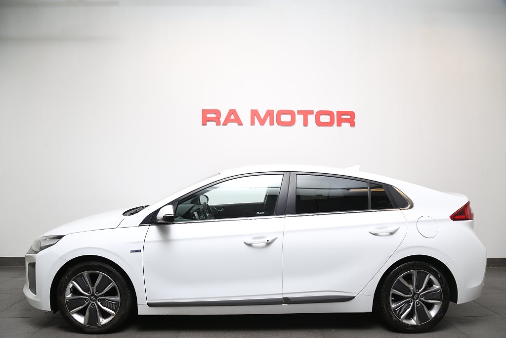 Hyundai IONIQ Hybrid 1,6 GDI 141hk Premium Plus Eco Aut 2017