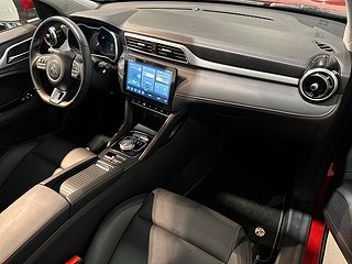 MG ZS EV Long Range Luxury 360° GPS Pano Pvärm S/V-hjul MOMS