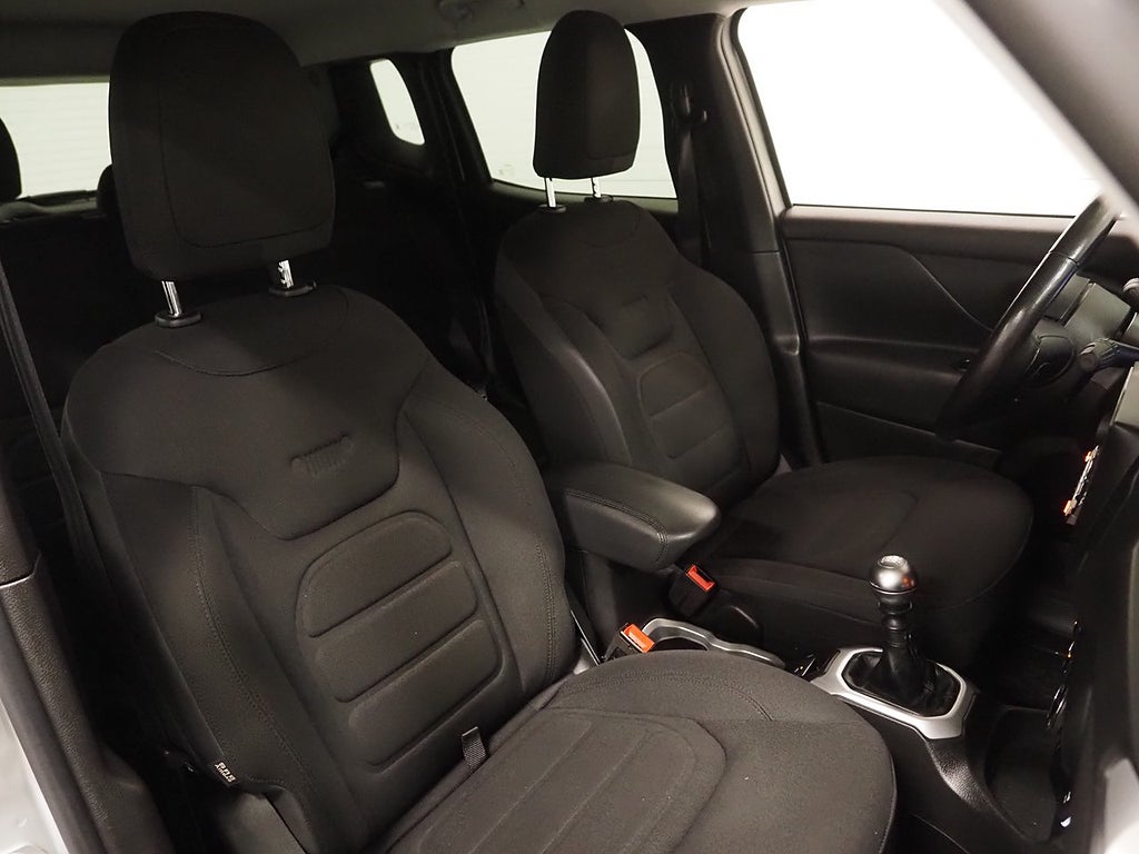 Jeep Renegade 2.0 CRD 140hk 4WD Limited | Dragkrok | Rattvärme | 2015