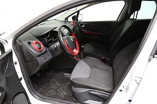 Halvkombi Renault Clio 10 av 25