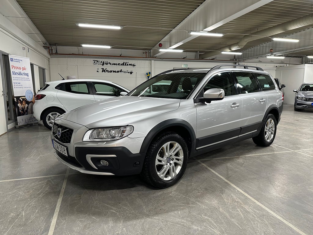 Volvo XC70 D4 AWD Classic, Momentum 1 Ägare Värmare Adaptiv Blis