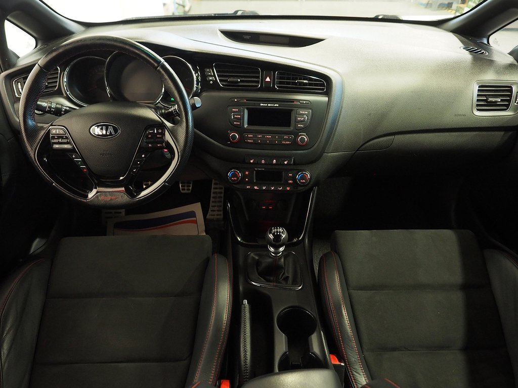 Kia Pro_Cee´d GT 204hk 1.6 GDI | Recaro | P-Sensorer 2015