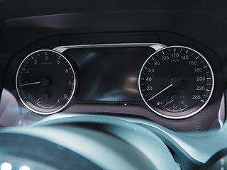 SUV Nissan Qashqai 19 av 24