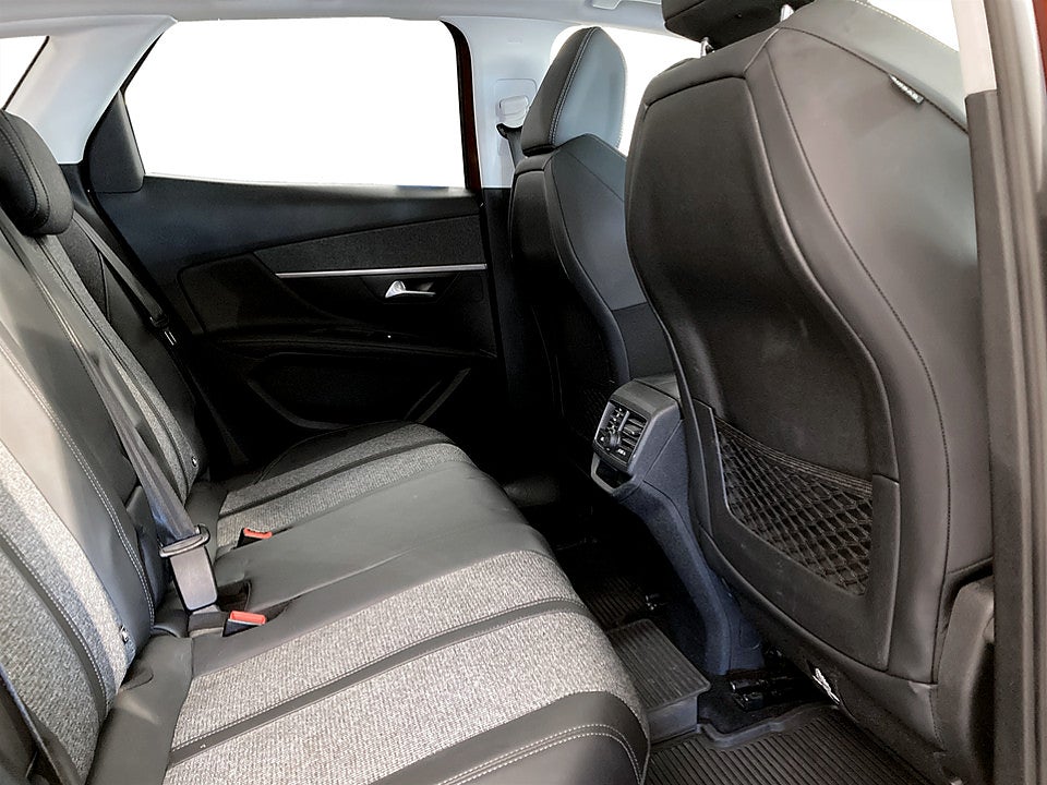 Bild på Peugeot 3008 Allure 1.2 PT 130hk Aut P-SENSORER