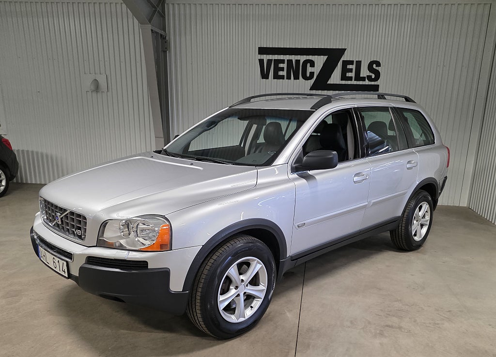 Volvo XC90 7-sits 4.4 V8 AWD Aut Summum Drag GPS Fullservad Fin
