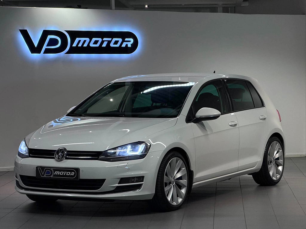 Volkswagen Golf 2.0 TDI 4Motion GT Värmare Fartpilot PDC 150hk