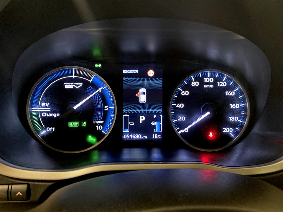 Bild på Mitsubishi Eclipse Cross PHEV 2.4 188hk Aut AWD B-KAMERA PANO HUD