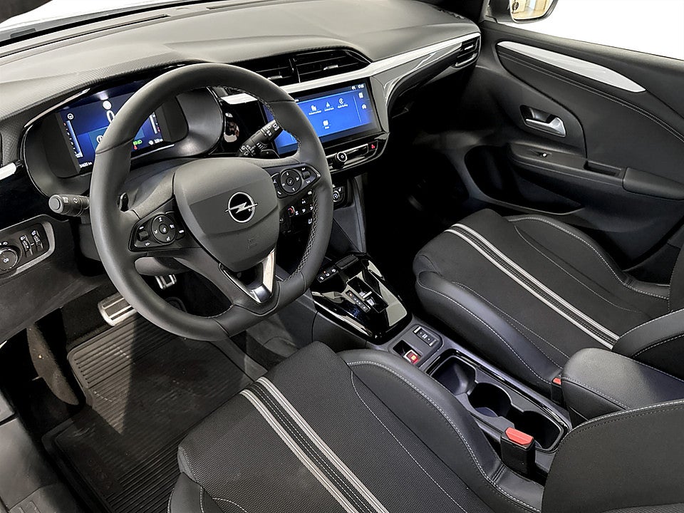 Bild på Opel Corsa GS 1.2 Turbo 100hk Aut B-KAMERA CARPLAY