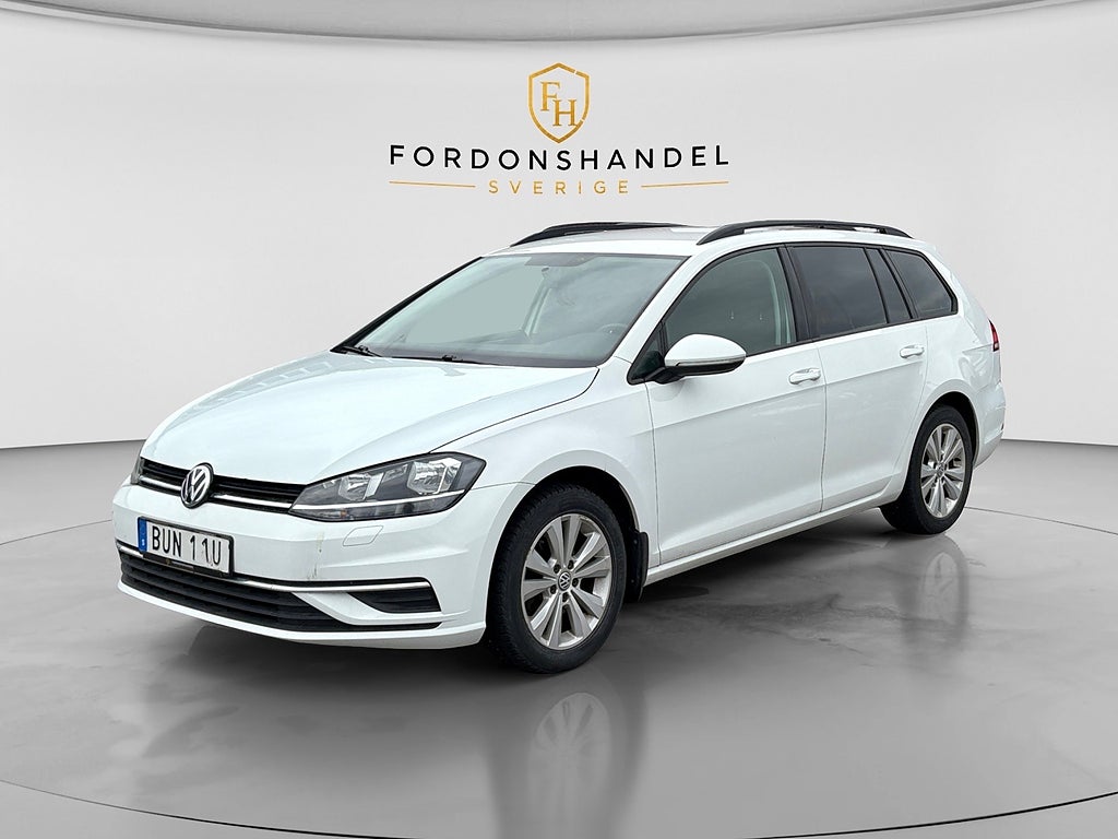 Volkswagen Golf Sportscombi 1.6 TDI Base Drag Kamremmsbytt Kamera Carpl