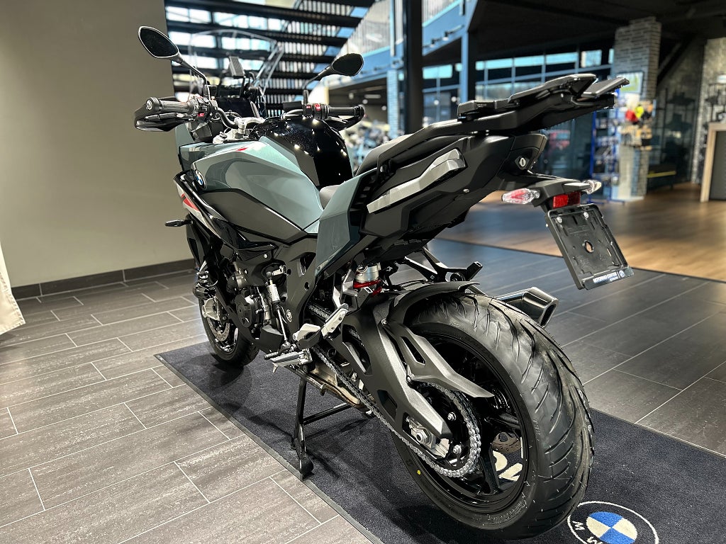 BMW S1000XR / DEMO-Kampanj/SPARA: 24.845kr/Ca 100 mil