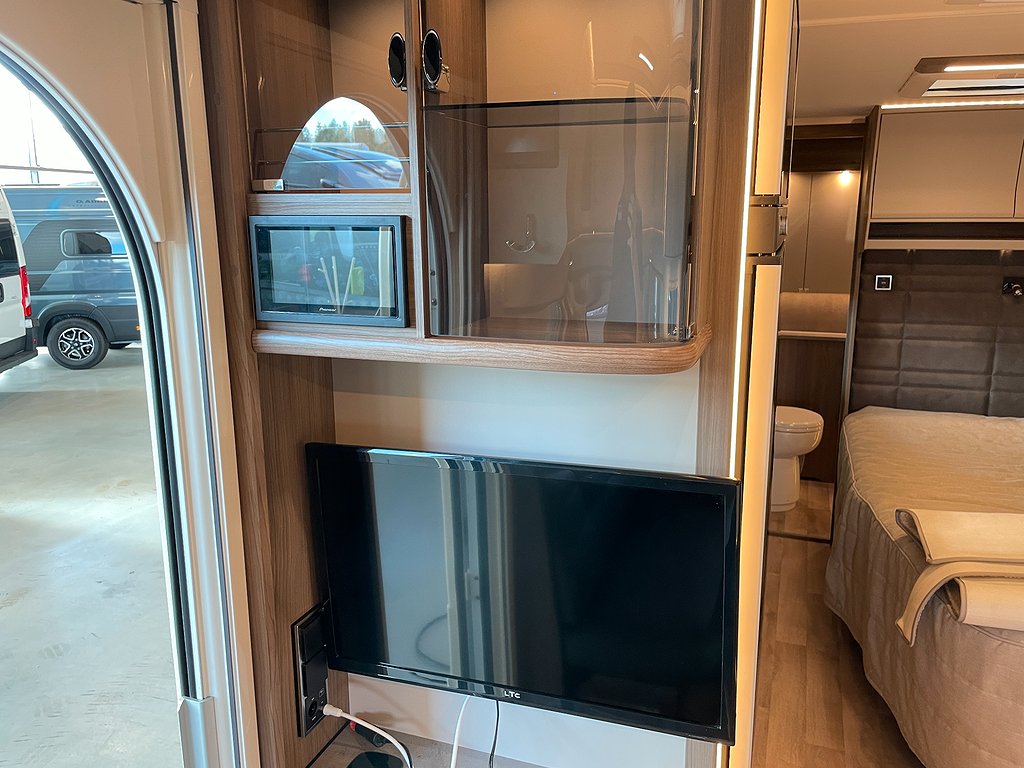 Kabe Imperial 630 TDL KS / AC / Box-markis / Solcell / ALDE - Kabe