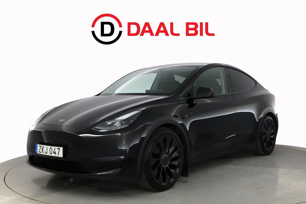 Tesla Model Y PERFORMANCE AWD 534HK PANORAMA P-VÄRM DRAGKROK NFC