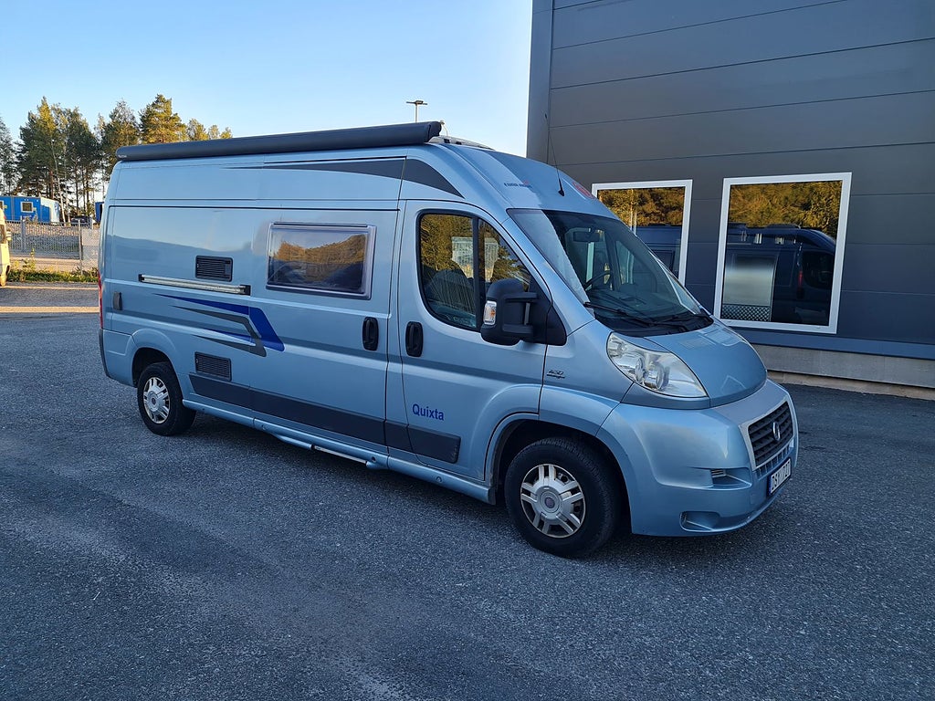 Eura Mobil Quixta 580 FB dieselvärme, drag, under 6 meter