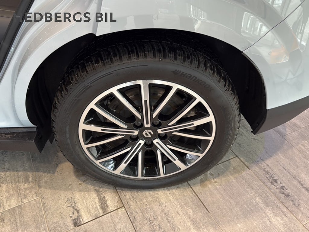 Leapmotor B10 ProMax Design  Räckvidd wltp upp till 434 km ( NYHET ) thumbnail