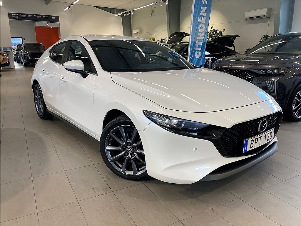 Mazda 3 Hatchback Sky 2.0 150hk Aut - B-KAMERA, 1 ÄGARE