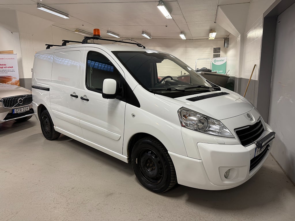 Peugeot Expert Panel Van 1.2t 2.0 HDi Drag Värmare Inredning