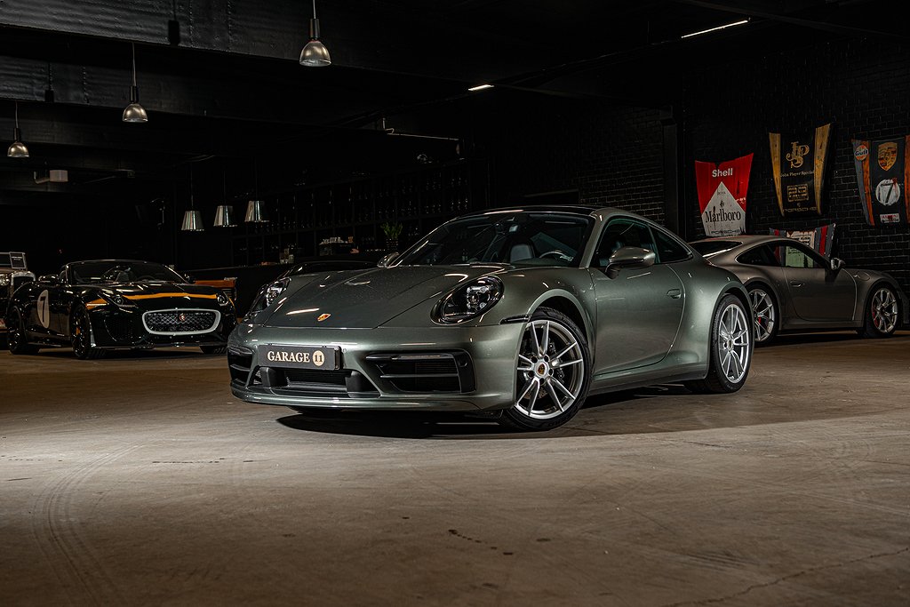 Porsche 992 .1 Carrera 4 / 1 ägare