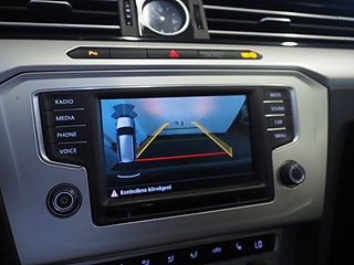 Kombi Volkswagen Passat 19 av 25