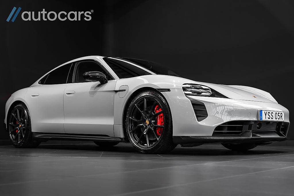 Porsche Taycan GTS Leasbar|Burmester|SportDesign Carbon|Panorama