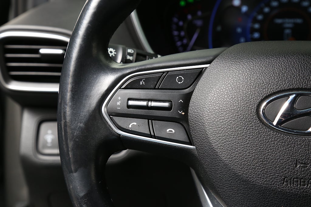 Hyundai Santa Fe 2,2 CRDi 200hk Premium AWD Aut Extraljus Motorv Drag