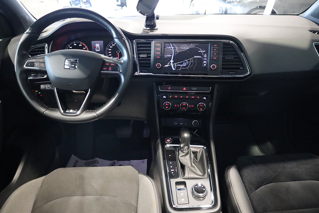 Seat Ateca 1.5 TSI AUT Xcellence Värmare Kamera Navi  Panorama 2019