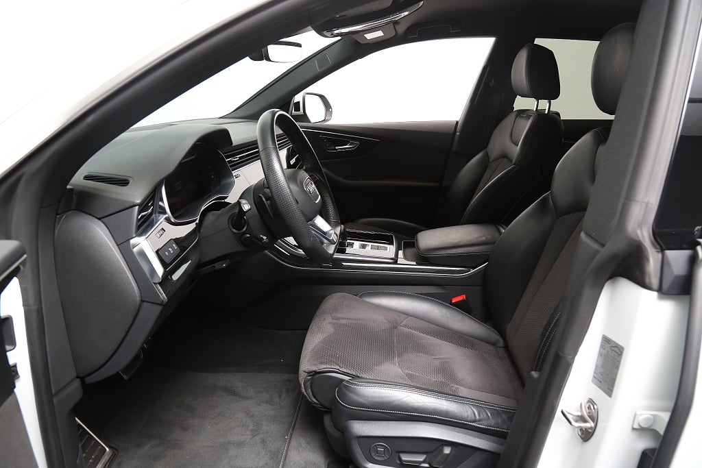 Audi Q8 50 TDI Quattro S-Line | B&O | Drag | 360° | Värmare 2019
