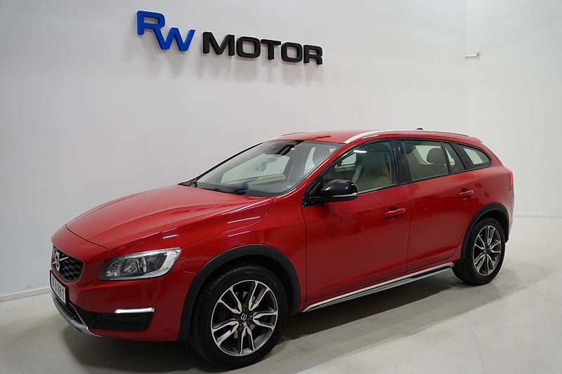 Kombi Volvo V60 Cross Country 1 av 19
