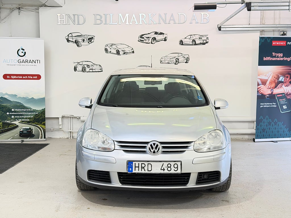 Volkswagen Golf 5-dörrar 1.6 Multifuel Trendline Ny Servad 102HK