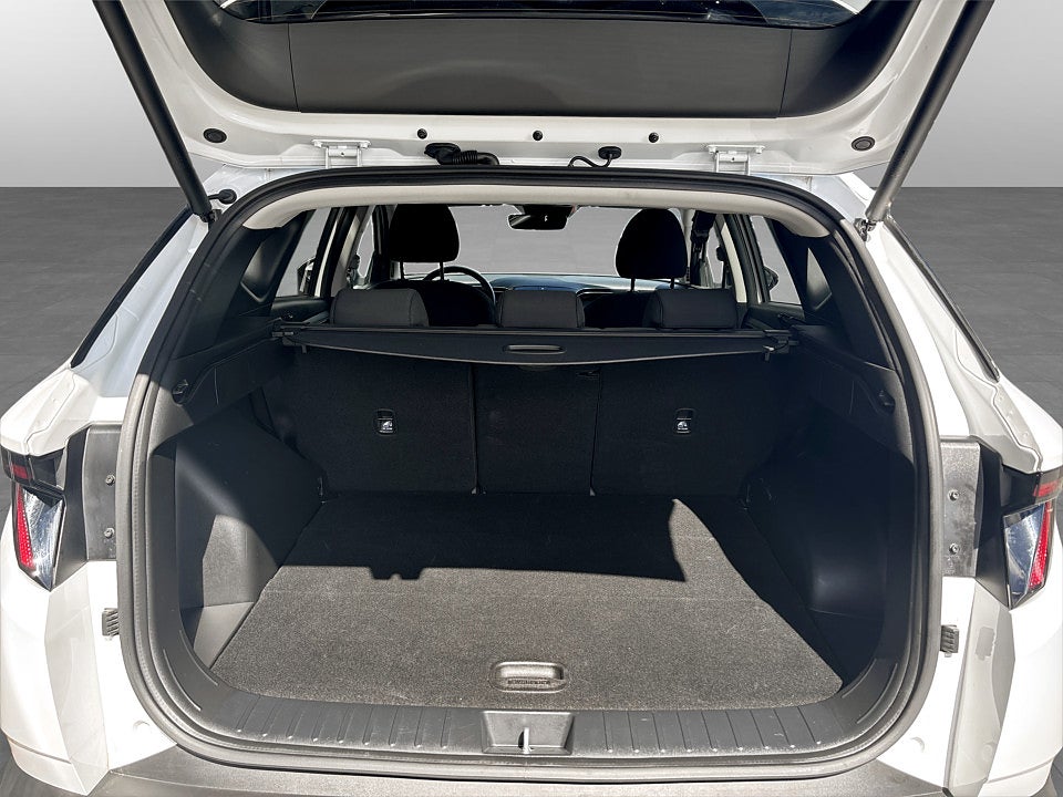 Bild på Hyundai Tucson Essential 1.6 T-GDI 150hk B-KAMERA DRAG NAVI