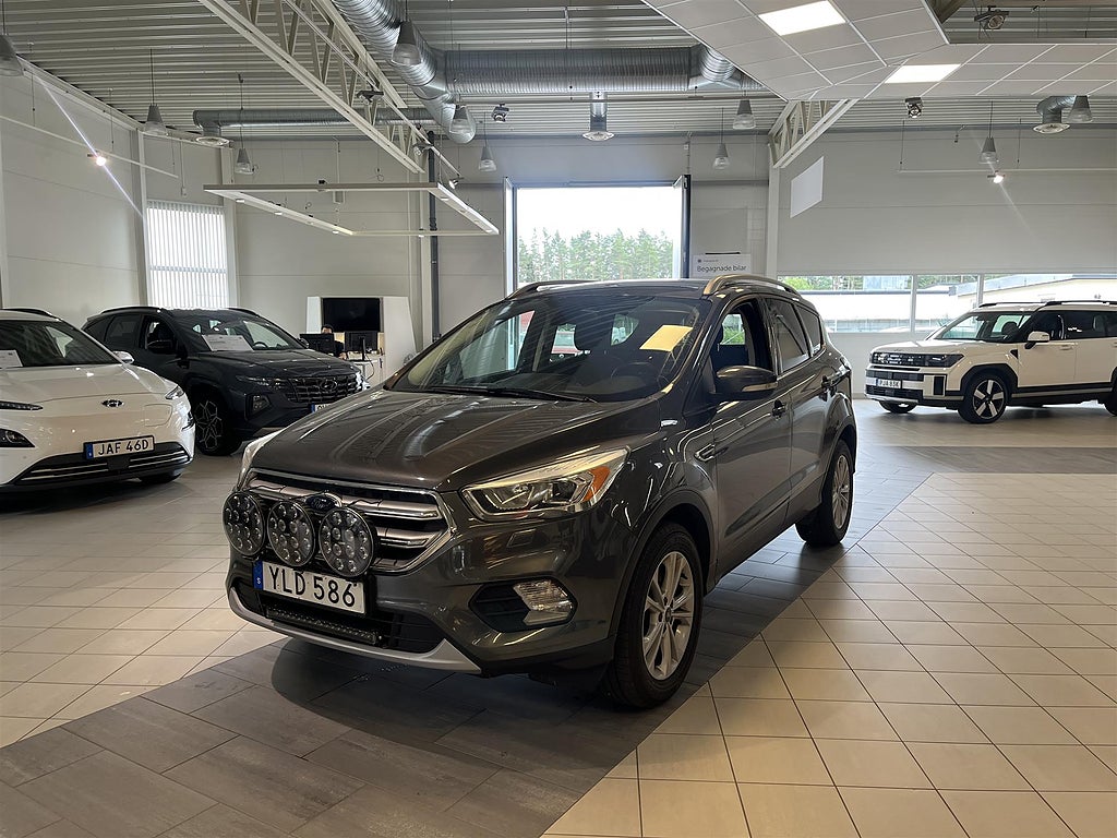 Ford Kuga 1.5 EcoBoost Manuell, 150hk, Drag, Servad Kamrem Bytt | Ränta