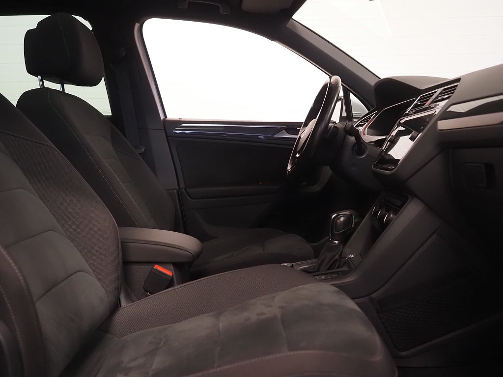 Volkswagen Tiguan TDI 190hk GT 4M R-Line |Drag|D-värm|Pano|Cockpit| 2019