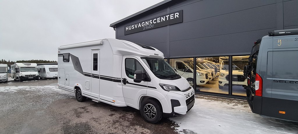 Knaus 700 MEG Live Wave "Dieselvärme + Multimedia pkt"