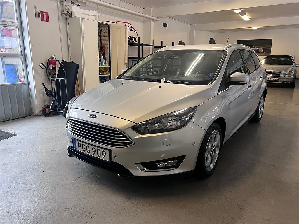 Ford Focus Kombi 1.5 TDCi 120hk Titanium