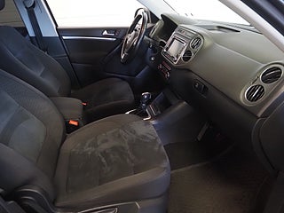 SUV Volkswagen Tiguan 11 av 22