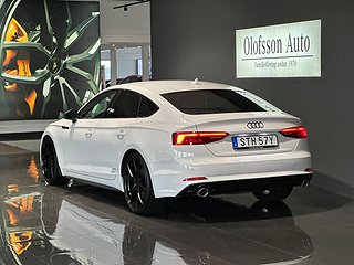 Halvkombi Audi A5 2 av 18