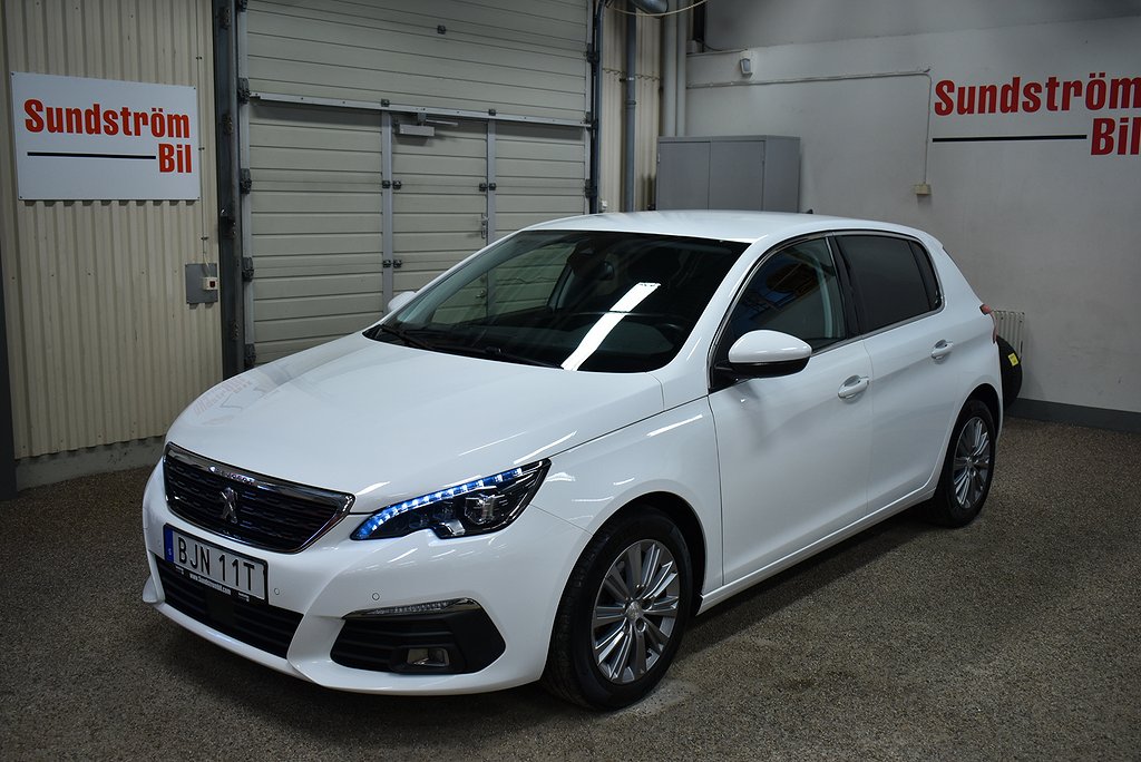 Peugeot 308 1.2 e-THP 130Hk Allure Kamera Aut EAT