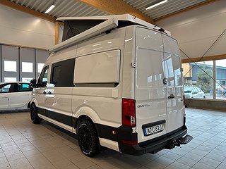 Husbil-halvintegrerad Volkswagen Crafter 177HK AUT AWD 18 av 18