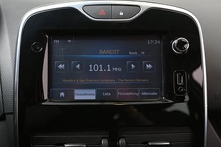 Halvkombi Renault Clio 18 av 22