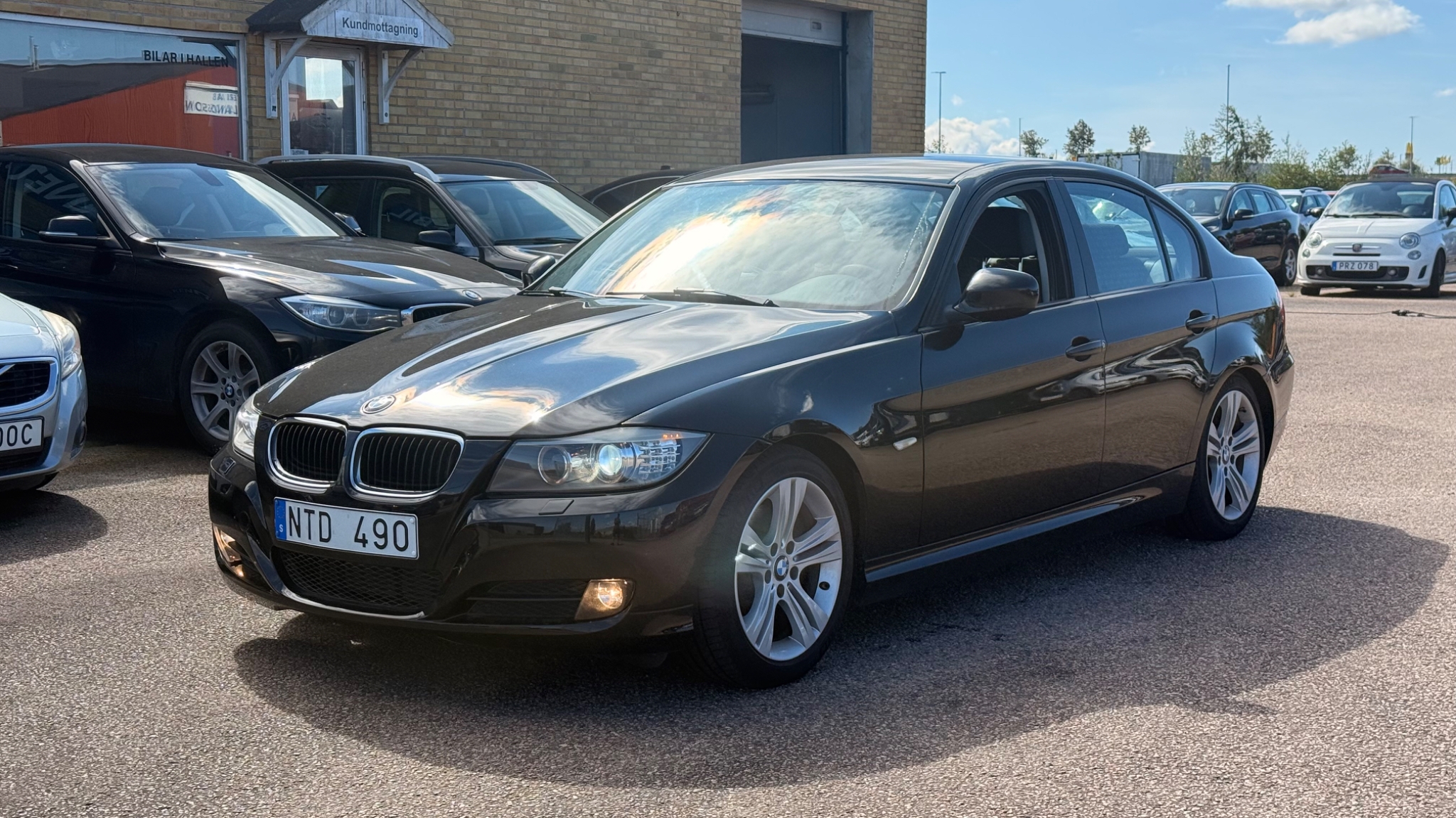 BMW 320 d Sedan Euro 5 2011, bild 5/34