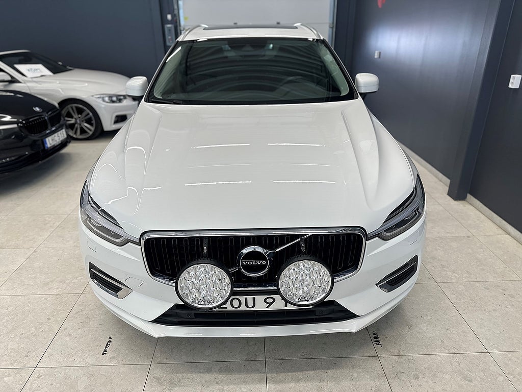 Volvo XC60 T8 Twin Engine AWD/B-KAMERA/DRAG/NAV/PANO/ADVANCE/4.99%